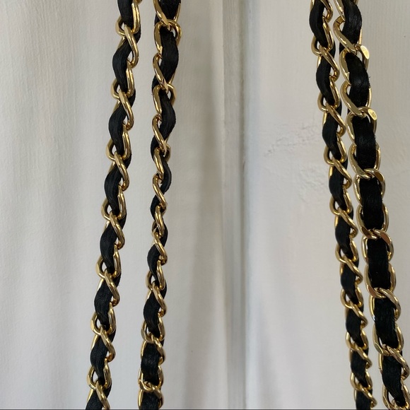 Valentino by Mario Valentino
Rita Leather Logo - Picture 3 of 6